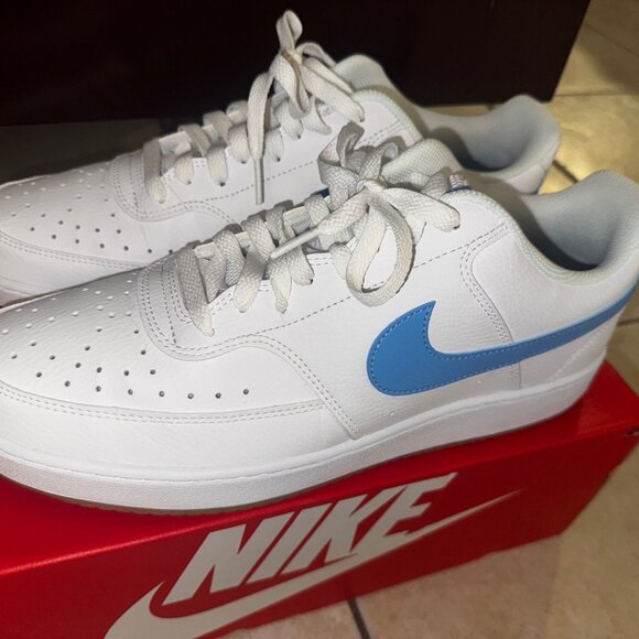 Nike Men’s Court Vision Low Casual Sneakers 11 Worn for 3 hours ONLY! White Blue